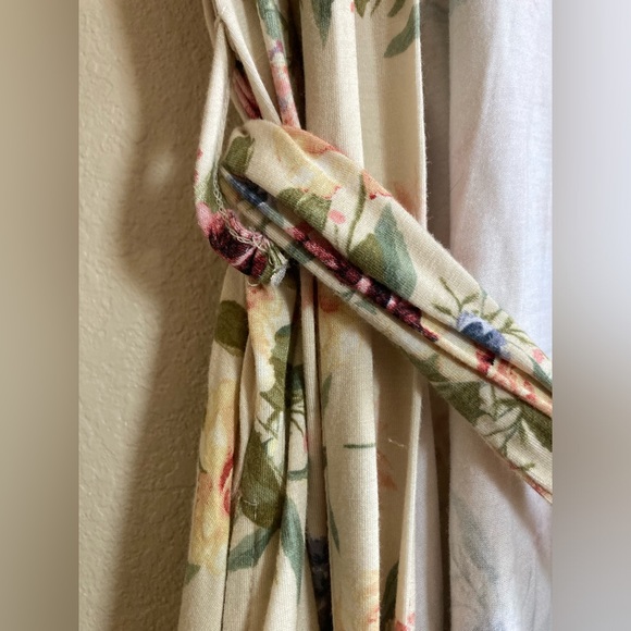 Posh Peanut Robe - Picture 3 of 5